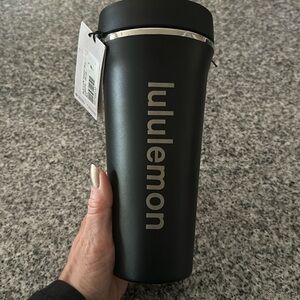 Lululemon Back To Life Tumbler 24oz